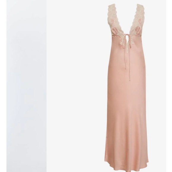 Rumored Venice Maxi Dress - Picture 5 of 10